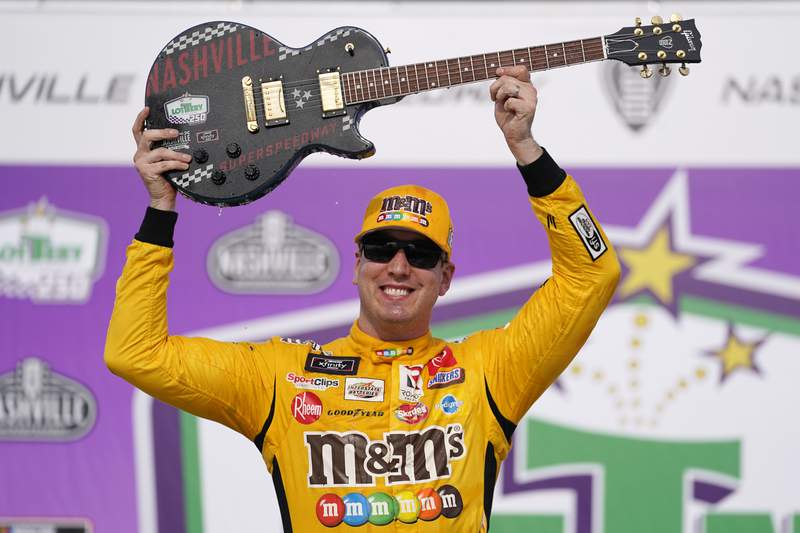 Kyle Busch races to 100th Xfinity win in return to Nashville