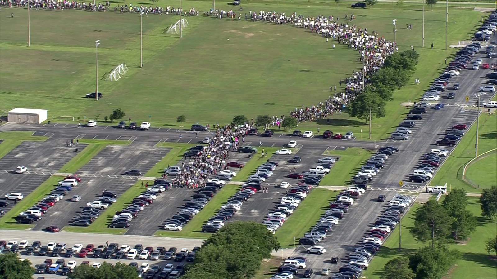 Student-organized march draws more than 1,000 protesters in Katy