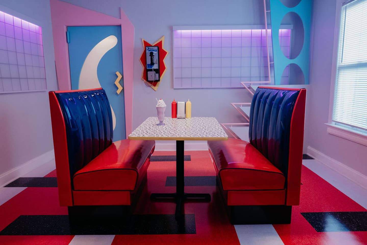 Hey, hey, hey: This ‘Saved by the Bell’-themed Airbnb in Texas is a haven for ’90s nostalgia