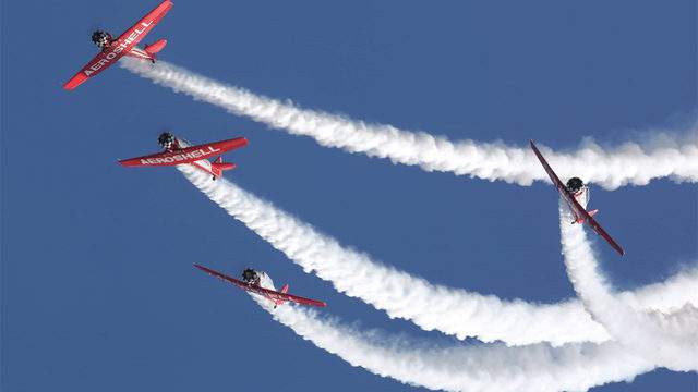 MAP: Where to watch Lone Star Flight Museum’s Fight to the Finish Flyover in Houston