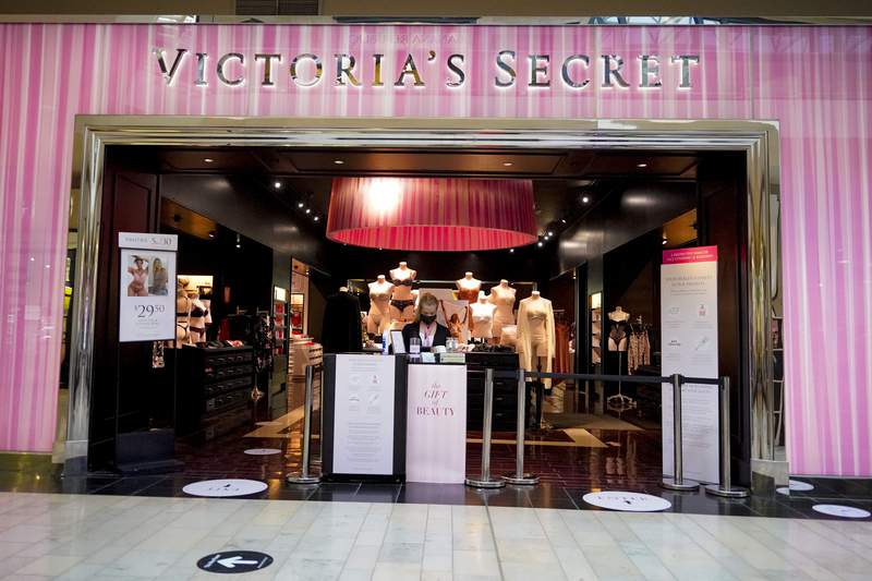 Victoria’s Secret to be spun off a year after sale collapsed