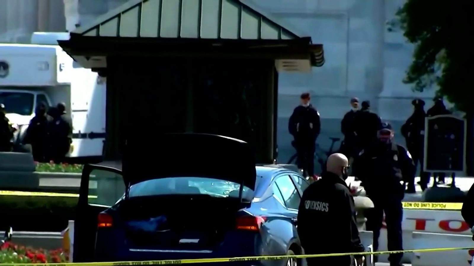 Man rams car into 2 Capitol police; 1 officer, driver killed