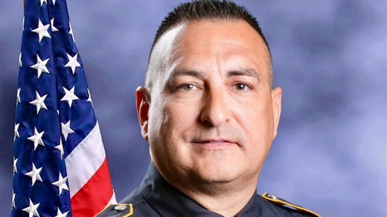 Deputy dies after being struck by vehicle while assisting another crash on Grand Parkway in northwest Harris County