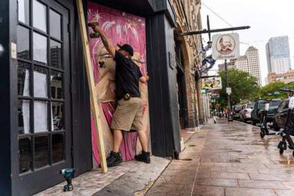 Sudden shutdown of Texas bars leaves owners, employees (and patrons) uncertain about the future