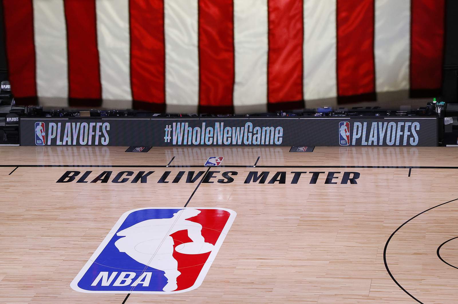 AP source: NBA players decide to continue playing after protests halted playoffs Wednesday