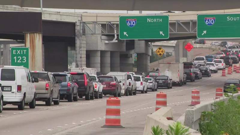 ‘We’re keeping a positive attitude’: Galleria area businesses brace for 59/610 Connector Ramp closures expected to impact drivers for months