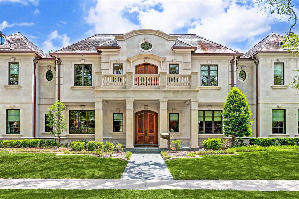 Look inside this exquisite West University home with a $5.5 million price tag