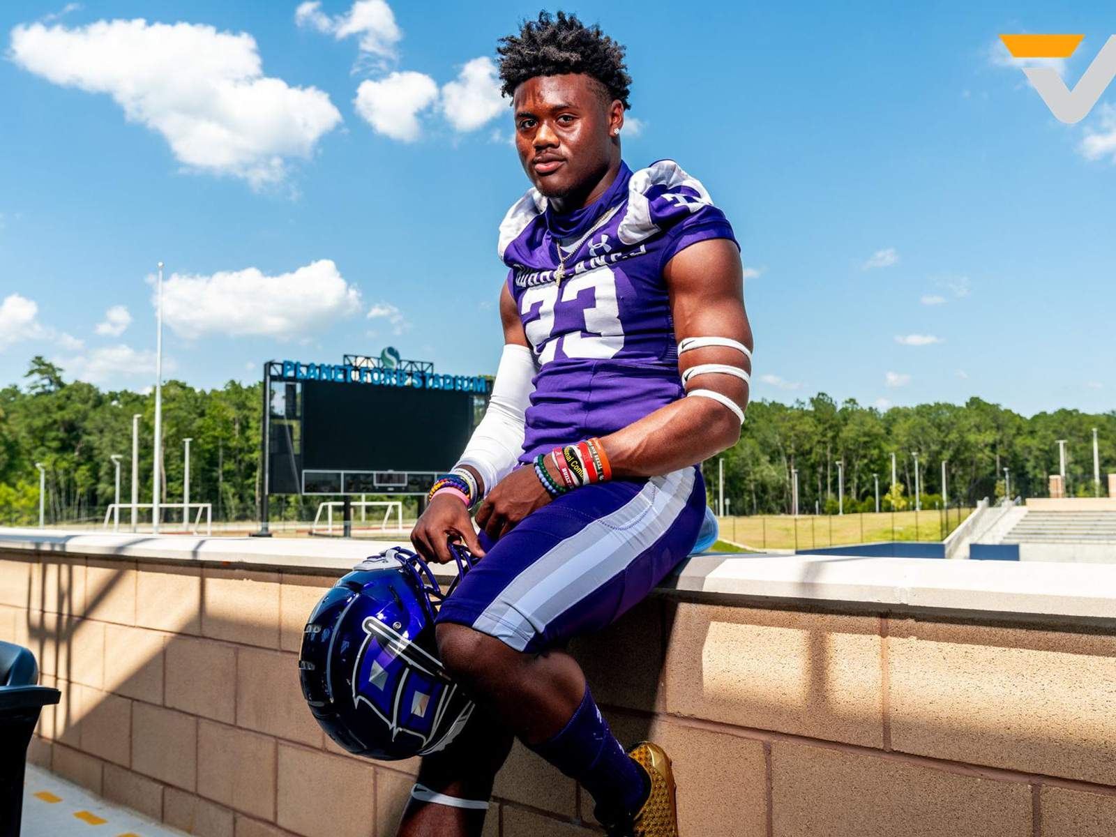 Freddy's Poll: VYPE Houston 2022 Offensive Football Recruit of the Year Fan Poll