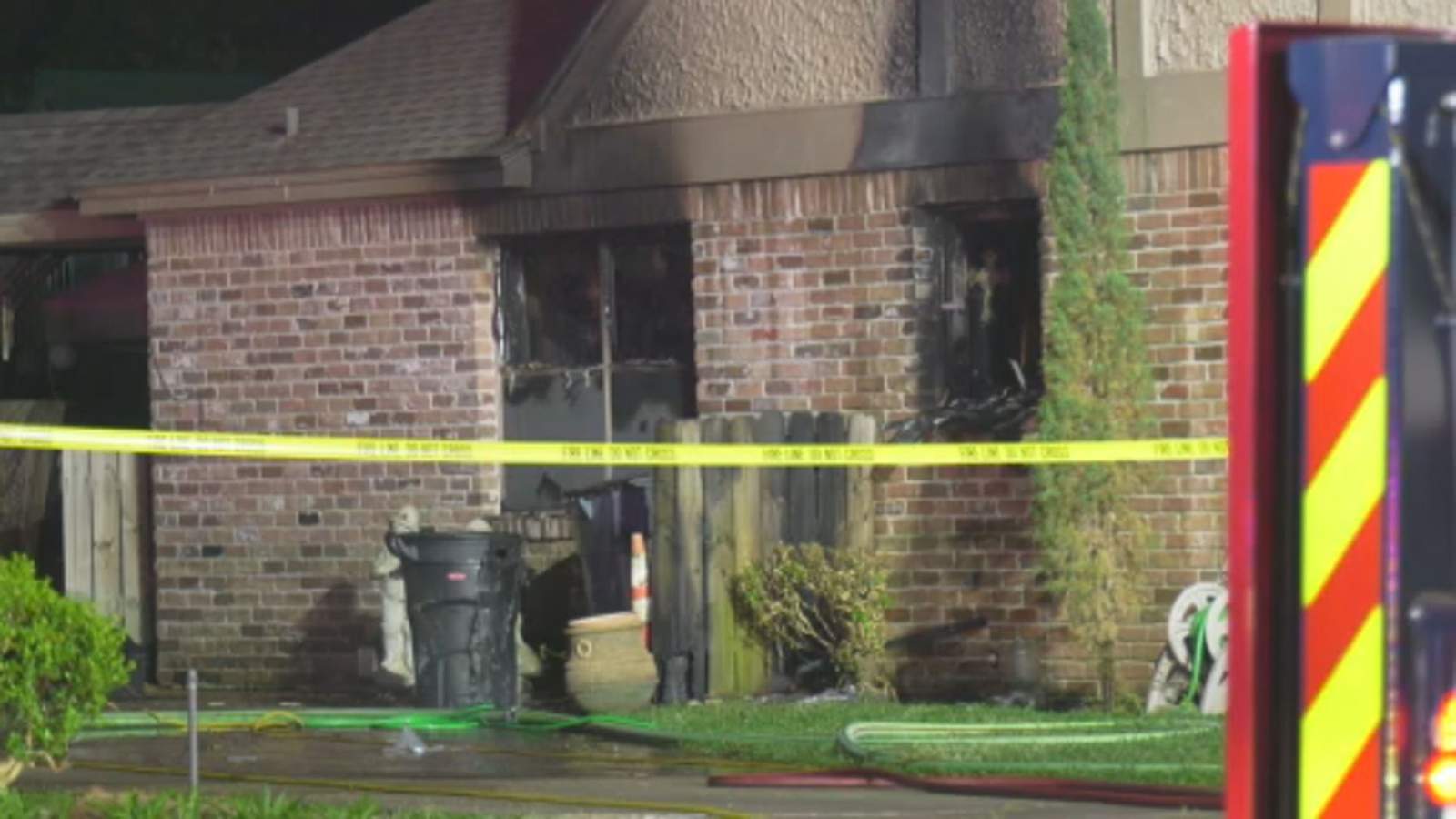 Woman injured in N Harris County house fire