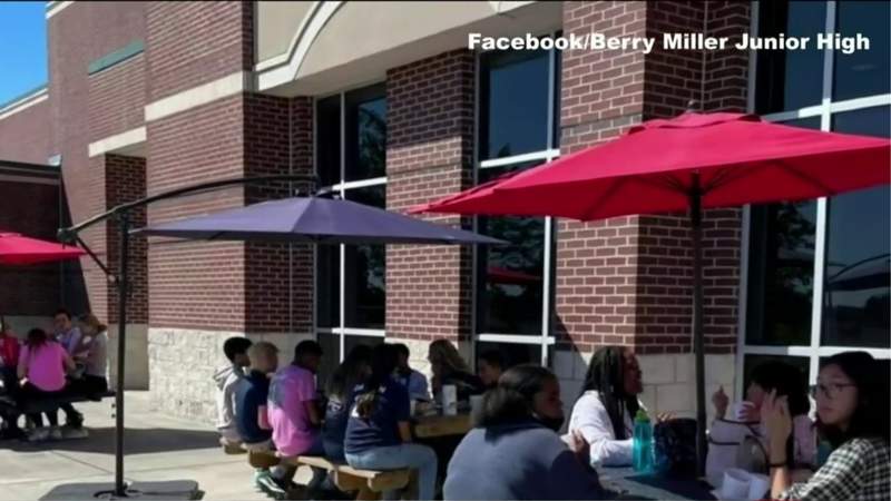 Pearland ISD parents donate money for new picnic tables to minimize COVID-19 threat at lunch