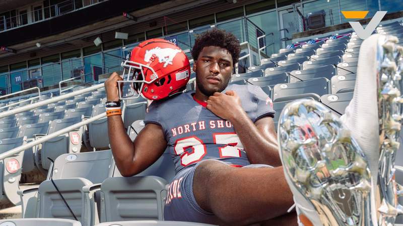 VYPE Houston Defensive​ Lineman of the Year Year Fan Poll presented by Academy Sports + Outdoors