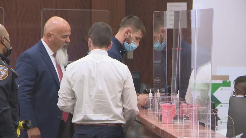 2 Baytown officers, detention officer appear in court after being indicted for 2019 aggravated assault of Kedric Crawford