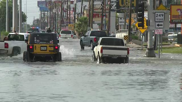 Houston Transtar Releases Flood Warning System For Local Roads