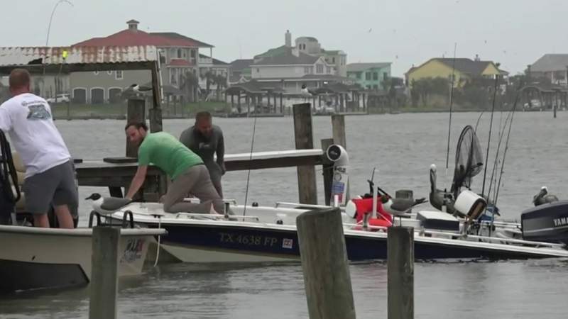 2 bodies recovered after boaters go missing near Galveston, Coast Guard says