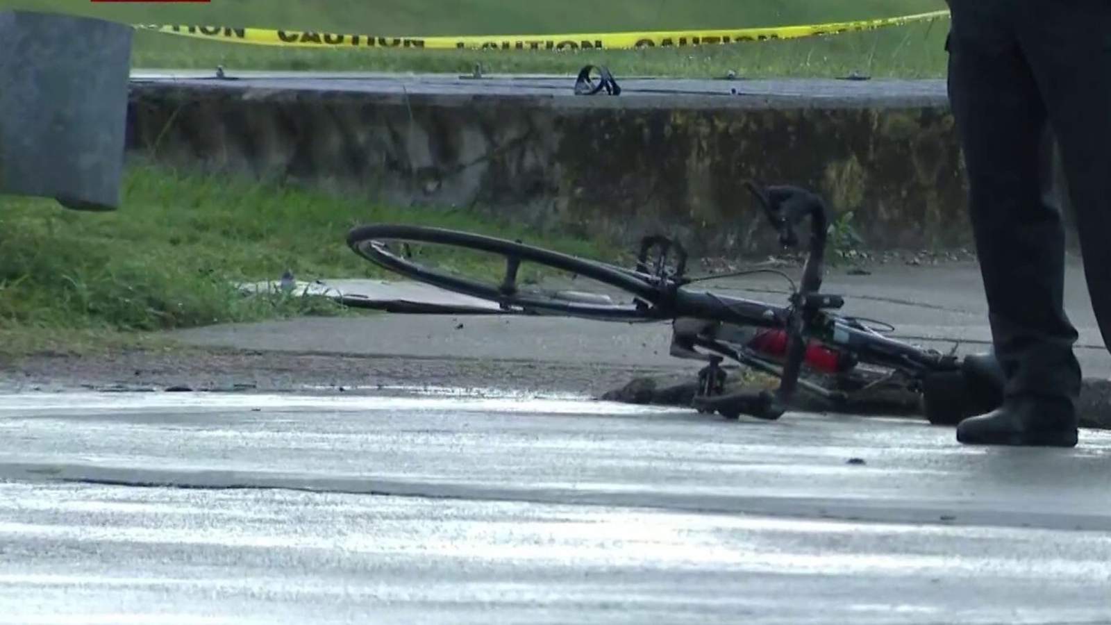 Bicyclist killed in hit-and-run crash in Meyerland area, police say