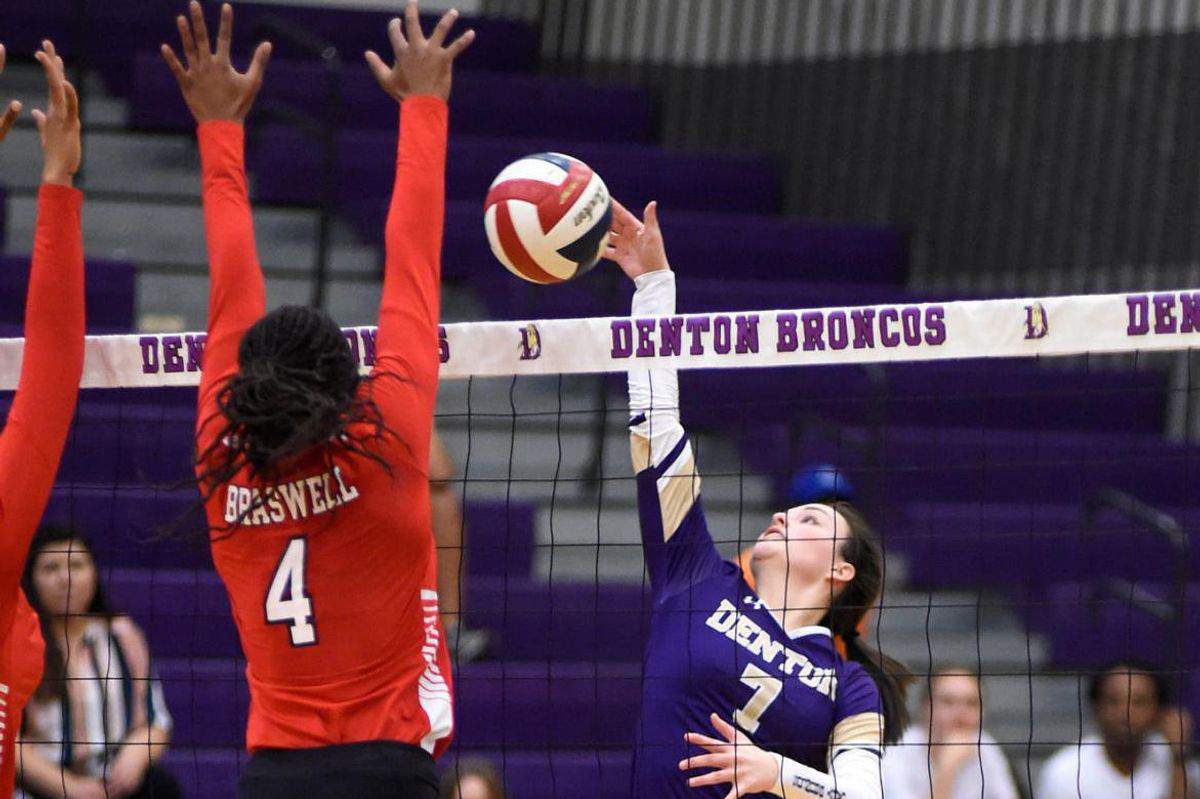 Denton and Grapevine clash for 3rd time in the UIL State Volleyball 5A-I final