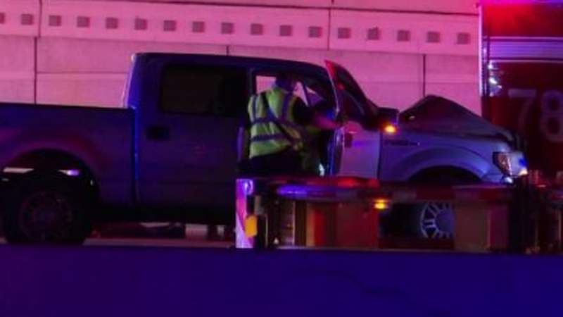 Off-duty officer, worker injured in hit-and-run on Katy Freeway near Highway 6, authorities say