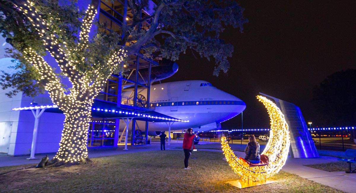 Out of this world: ‘Galaxy Lights’ brings lavish light displays to Space Center Houston