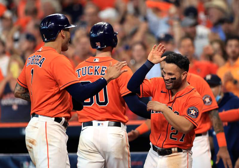ASTROS WIN AGAIN: 5-run 7th inning helps propel Astros to 9-4 win, 2-0 series lead