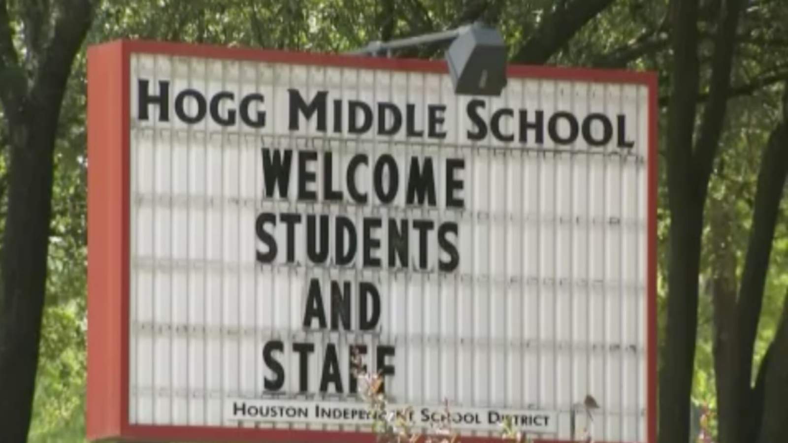 Parents says child was bullied on HISD-sanctioned chat app