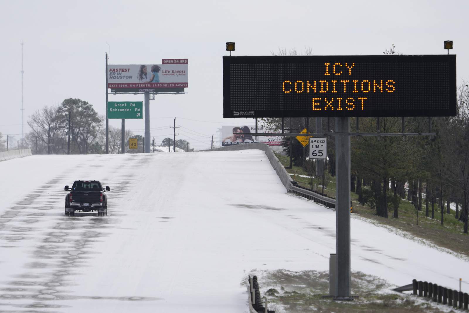 ROAD CONDITIONS: Ice still being reported on Houston-area roads with more wintry weather possible