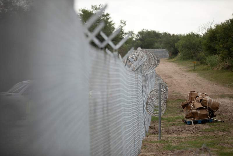 State agency recommends two firms to oversee construction of Gov. Greg Abbott’s Texas-Mexico border wall
