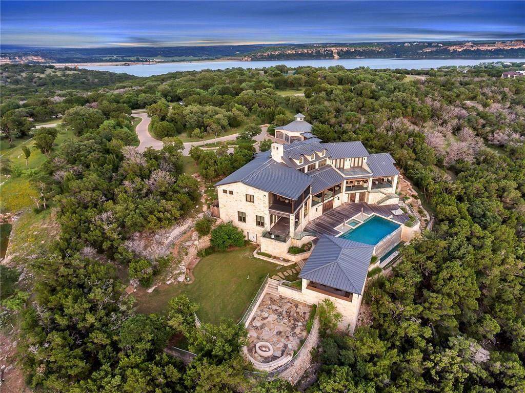 Look inside this $11M Texas home with an infinity pool and breathtaking views of the Brazos River