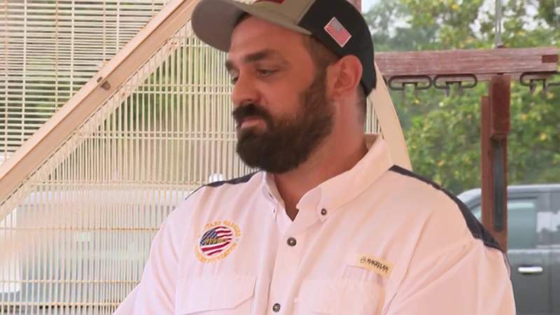 Texas-based foundation presents Purple Heart recipient with new home