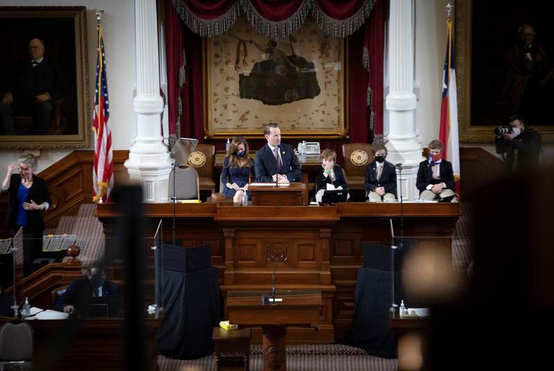 Medicaid expansion, federal coronavirus aid could spur legislative fights as Texas House debates $246 billion state budget