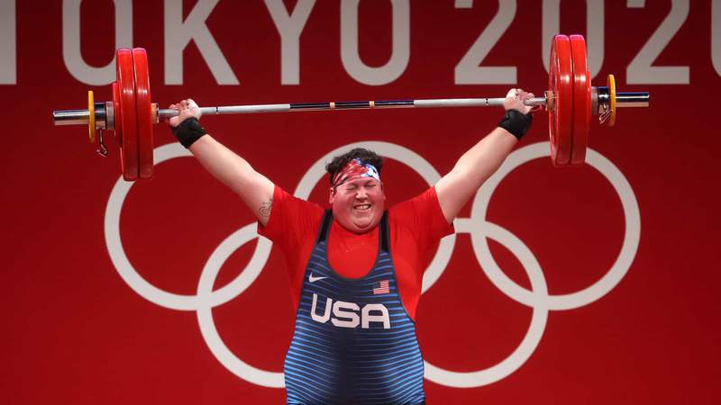 Sarah Robles repeats as weightlifting bronze medalist