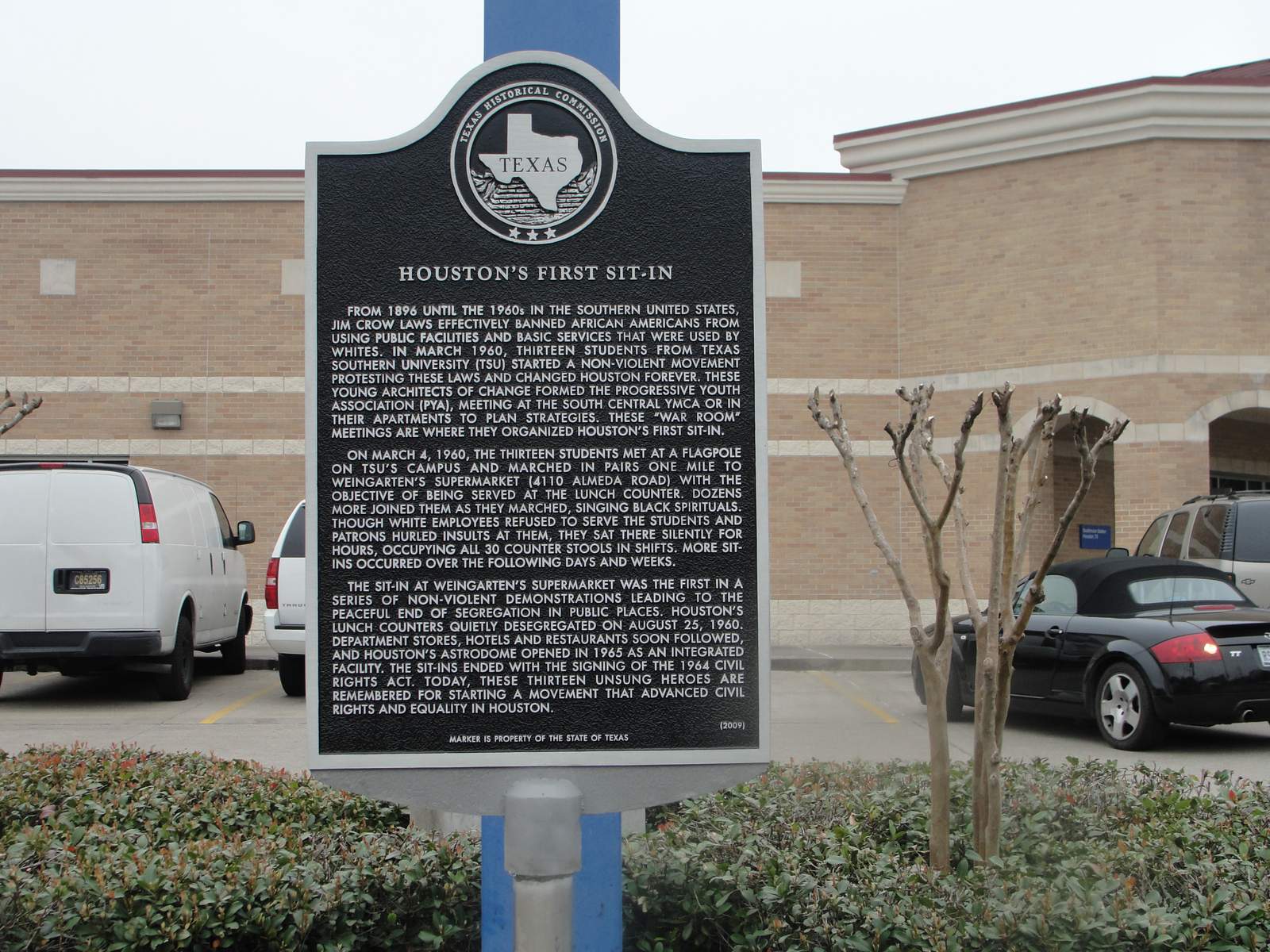 Historical marker noting the location of Houston's first sit-in