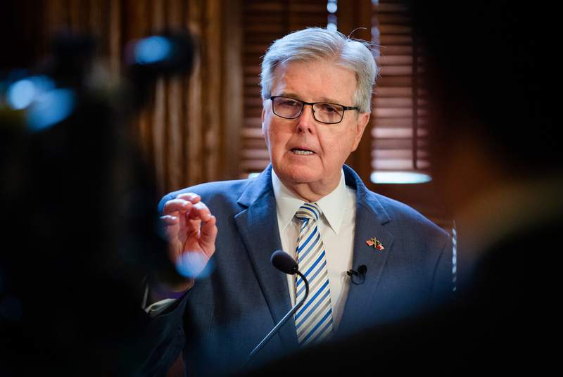 Dan Patrick warns Democrats are allowing in immigrants for “silent revolution,” mirroring language of far-right extremists