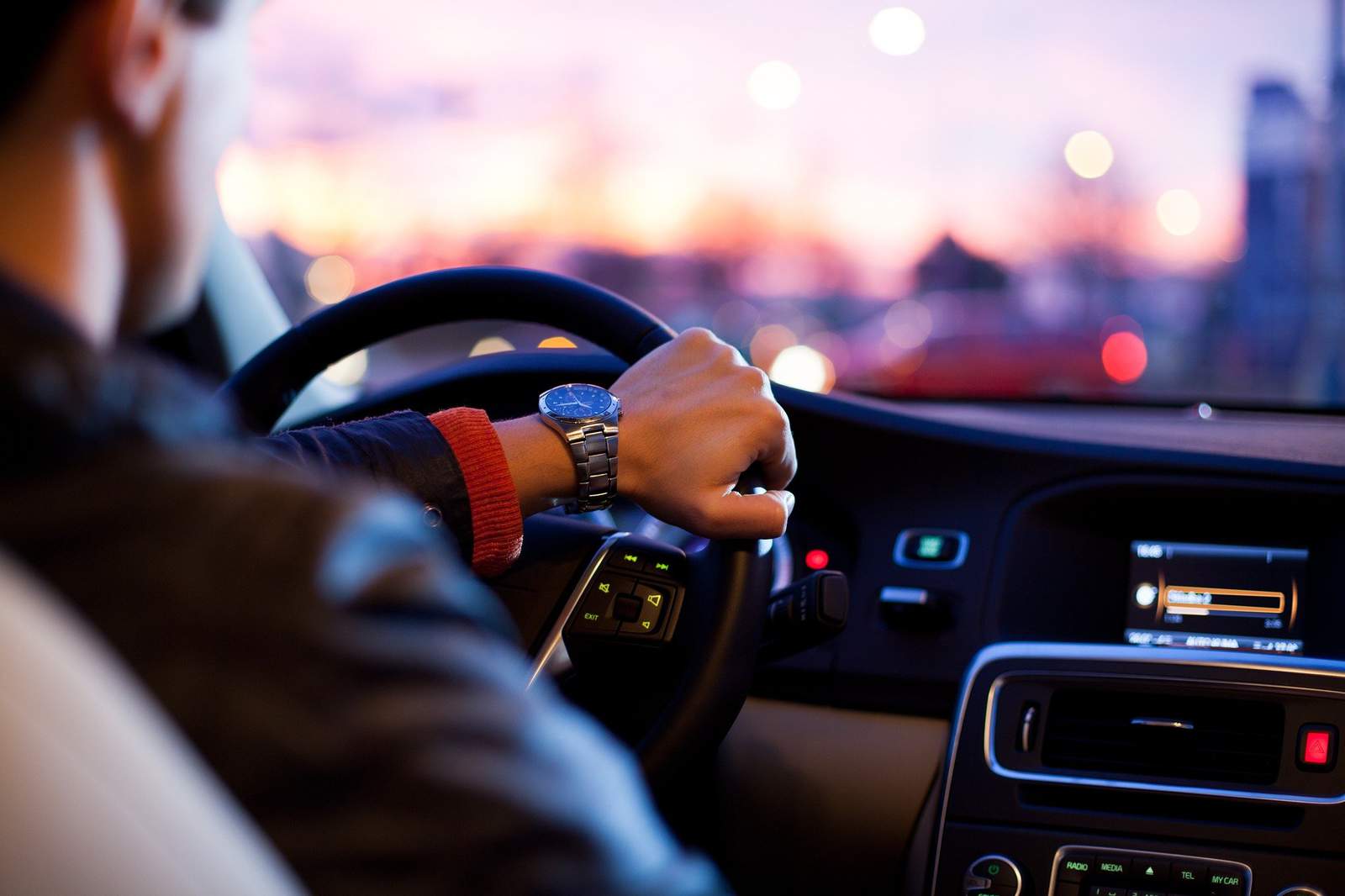 Risky driving: US traffic deaths up despite virus lockdowns