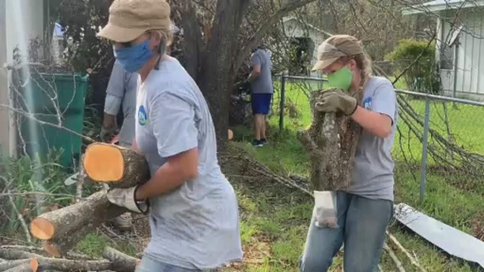 Recovery Houston brings dozens of volunteers to help Hurricane Laura Survivors