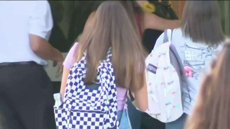 Houston-area schools reporting thousands of active COVID-19 cases as school year begins