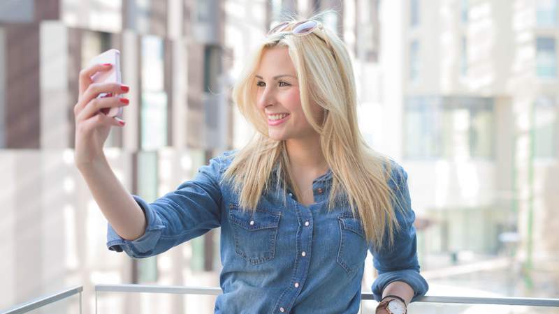 Here’s how to capture great selfies with your smart phone