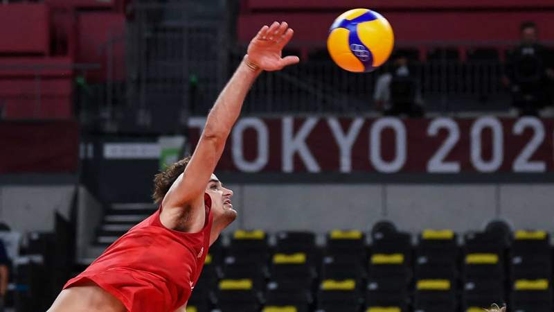 U.S. men bounced from volleyball contention with loss to Argentina