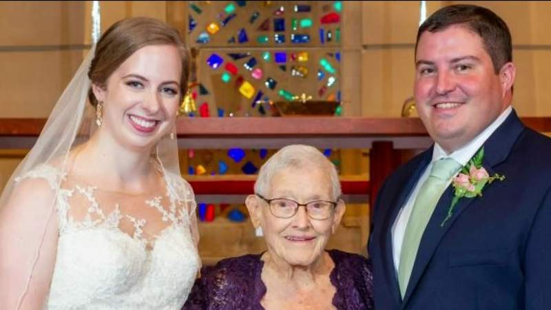 97-year-old woman believes her motivation to attend family wedding helped her beat breast cancer