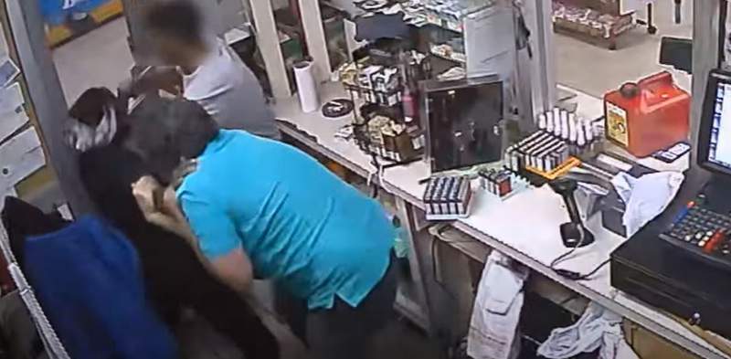 VIDEO: 2 clerks take on would-be robbers, turn gun on them during wild convenience store scuffle