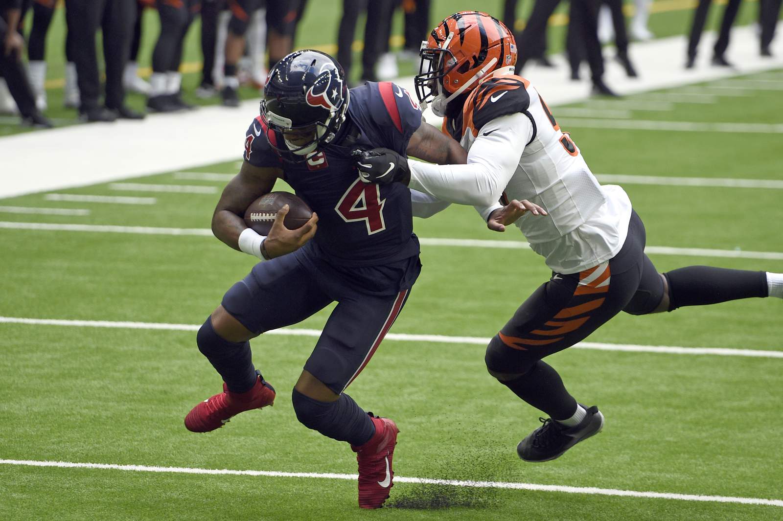 Bengals beat Texans 37-31 for first road win since 2018