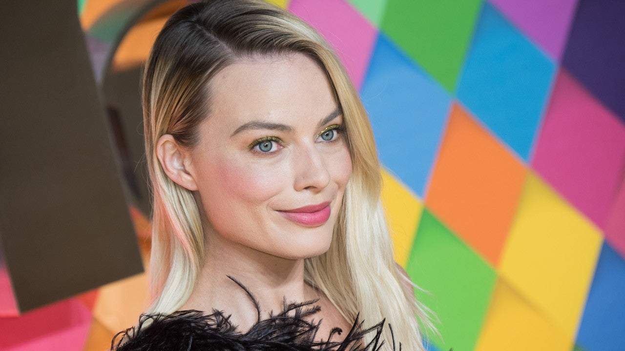 Margot Robbie to Star in a Female-Fronted 'Pirates of the Caribbean' Reboot