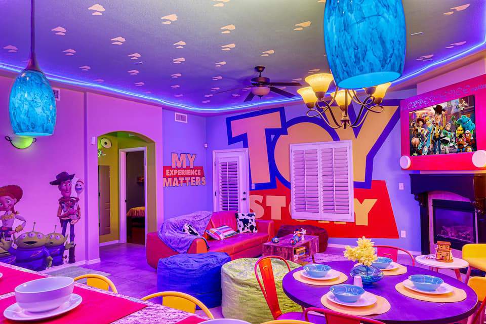 Experience ‘Toy Story’ to infinity and beyond at this Texas rental