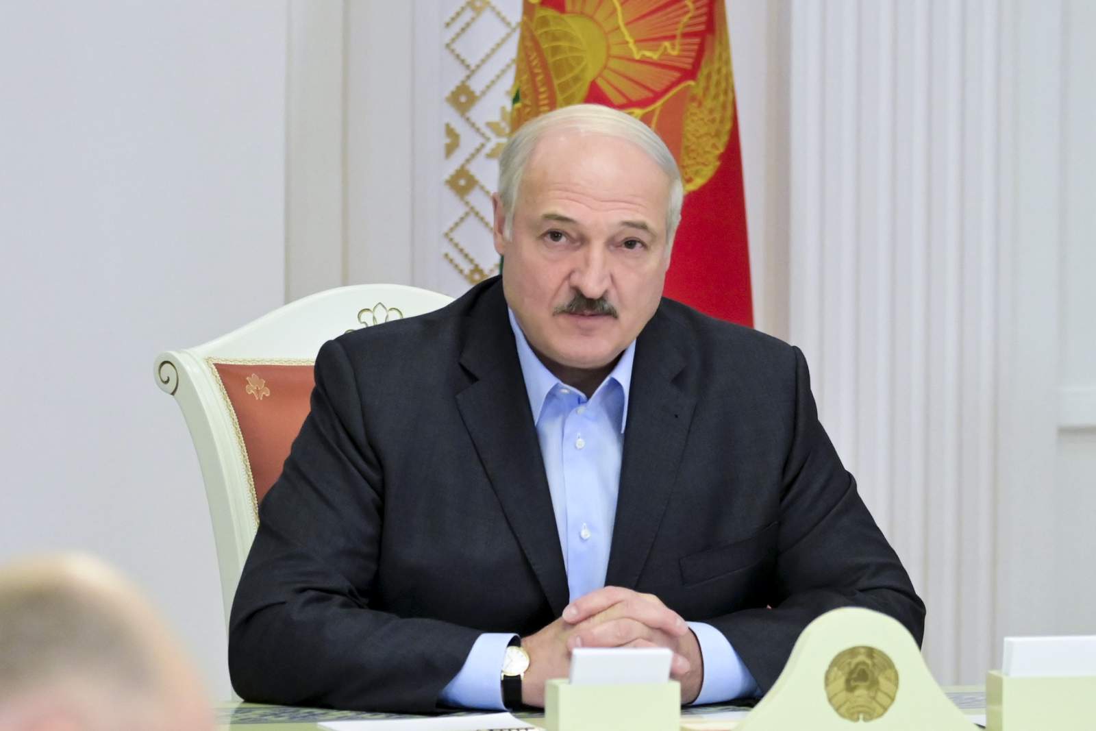 Líder de Bielorrusia, Alexander Lukashenko, visita Rusia para obtener apoyo en medio de protestas