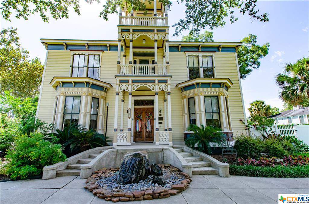 3-story historic Texas home seeks new owner for nearly $650,000
