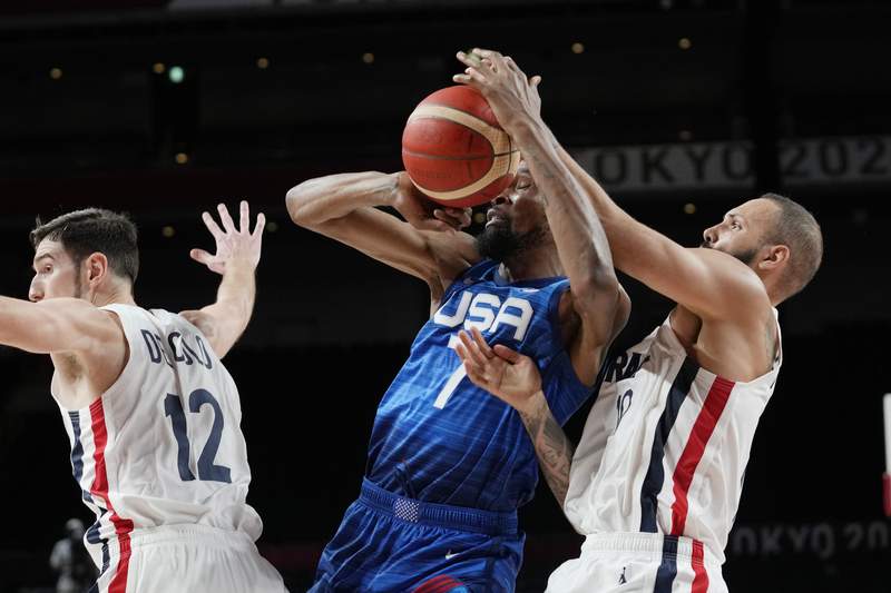 US loses to France 83-76, 25-game Olympic win streak ends