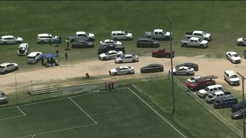 Pregnant woman, man shot to death at soccer game in northwest Harris County, deputies say