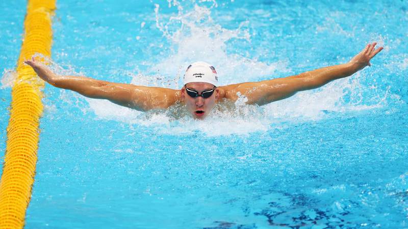 Chase Kalisz swims to gold, earns Team USA’s first medal in Tokyo