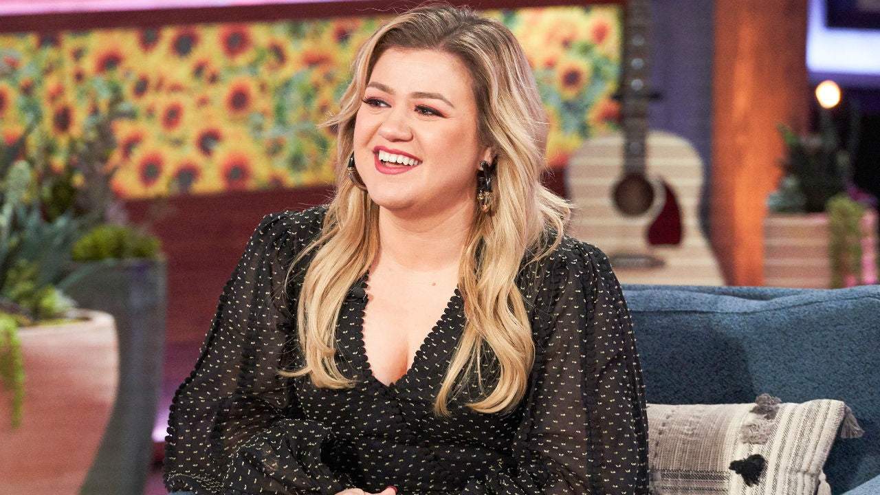 Kelly Clarkson Talks Emotional Roller Coaster, Abandonment Issues Prior to Divorce Filing