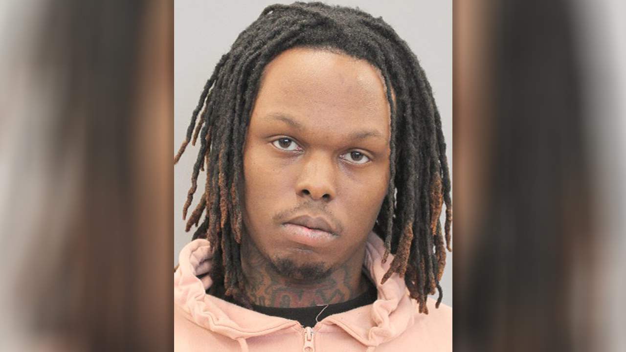 Man accused of fatally shooting other man, kidnapping victim’s girlfriend identified, police say
