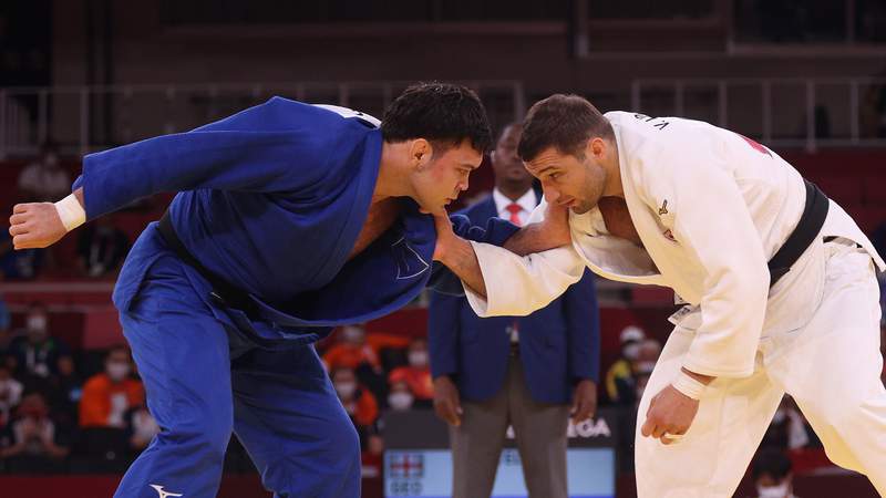 Two more judo golds for Japan as Wolf, Hamada win